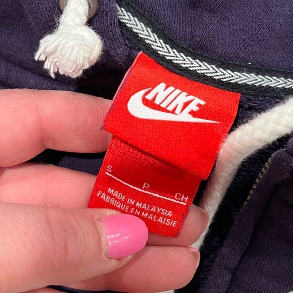 Nike Womens Full Zip Swearshirt Hoodie Spell Out Big Swoosh Plum Purple Small - Picture 6 of 7